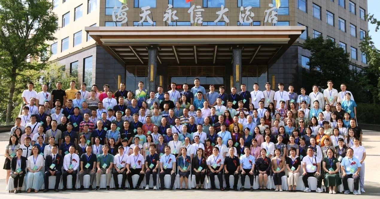 動物微生態(tài)學(xué)會學(xué)術(shù)研討會圓滿落下帷幕！